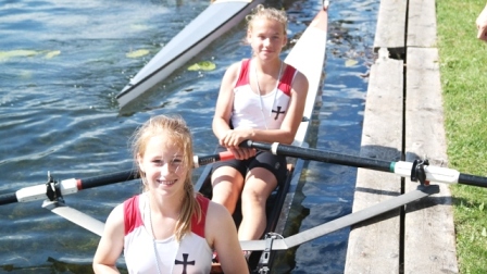 Leah Wiebe und Charlotte Hoffmann feiern Doppelsieg