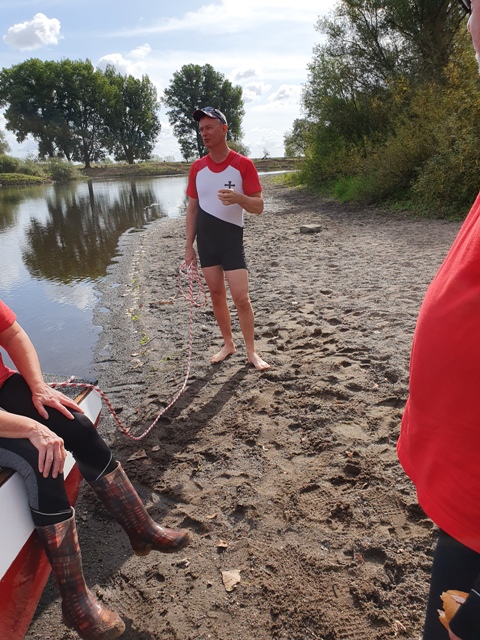 2019 Sponsorenfahrt 6 Pause in Huelsen